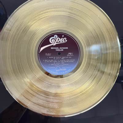 Michael Jackson "Thriller" Gold Record framed presentation piece - Very nice image 6