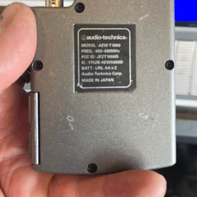 Audio-Technica AEW t 1000 transmitter image 3