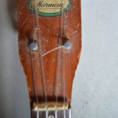 Harmony Vintage Soprano Ukulele in Aged Honeyburst Finish image 4