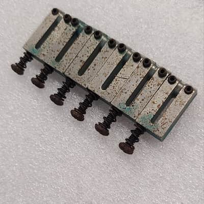 Aged Relic Steel Fender American Standard Saddles 2-1/16 Spacing Offset Mount imagen 3