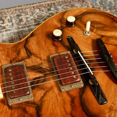 Jesselli 14" Walnut and Gold Leaf Hollow Body Circa 1988 - Natural. image 8