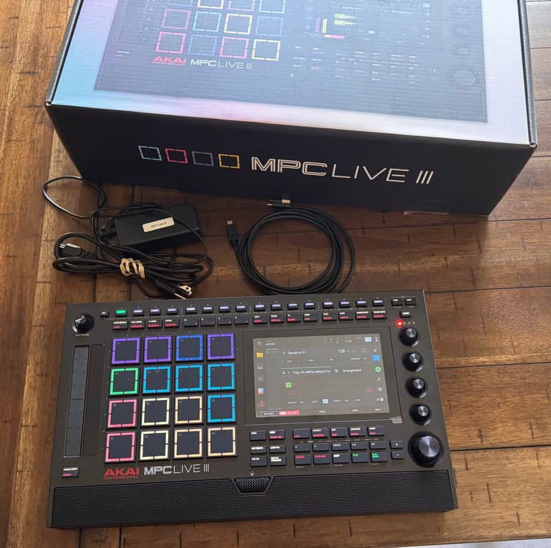 Akai MPC Live III Standalone Sampler / Sequencer 2025 - Present - Black image 1