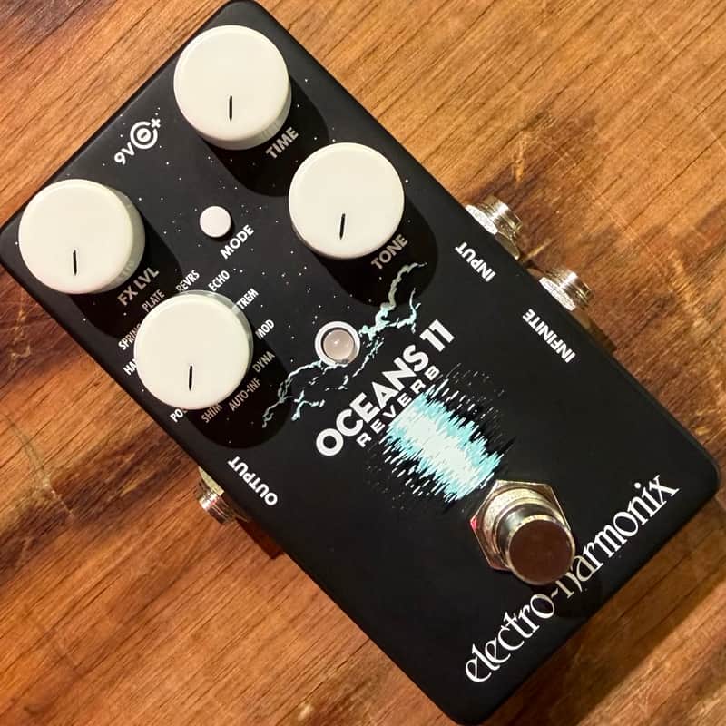 Electro-Harmonix Oceans 11 Reverb