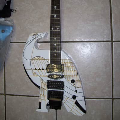 Headless guitar, custom made: Eagle image 1