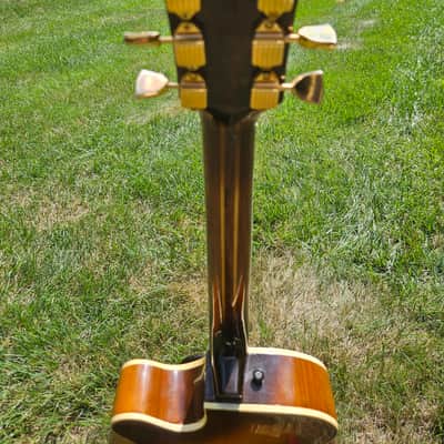 🎶  FOR SALE: RARE 1975 CARL BARNEY HAND-CARVED 17" ARCHTOP 🎶 image 10