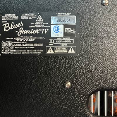 Fender Blues Junior IV 15-Watt 1x12" Guitar Combo 2018 - Present - Black image 3