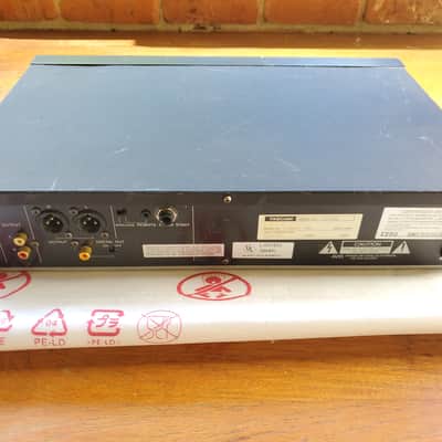 TASCAM CD-401 Mark 1 1990 - Black image 15