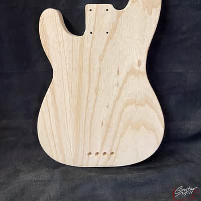 Guitar Mill '51 P-Style Bass Body / 2 pc. Ultra Light Swamp Ash / 4 lbs. 1 oz. (#GIN-3781-B) image 2