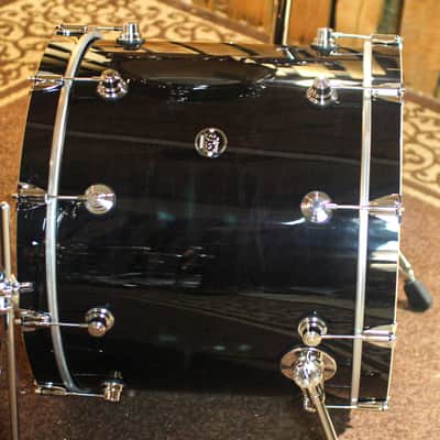 DW Performance Ebony Stain 6pc Drum Set - 18x22, 7x8, 8x10, 9x12, 12x14, 14x16 image 2