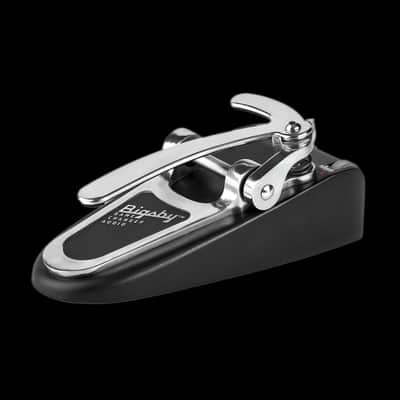 Gamechanger Audio Bigsby Polyphonic Pitch-Shifter Guitar Effect Pedal With Bigsby image 3