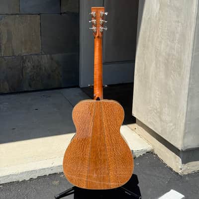 Martin CEO-11 Acoustic-electric Guitar New Horizons Blue Burst image 7