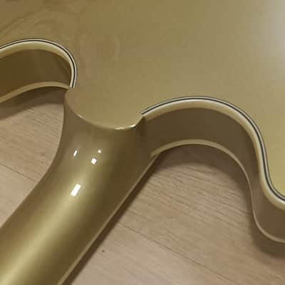 Schecter Corsair 2020 - Present - Gold Top image 7