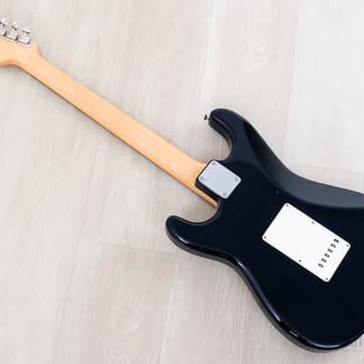 2022 Fender Traditional II ‘60s Stratocaster Black, Japan MIJ image 13