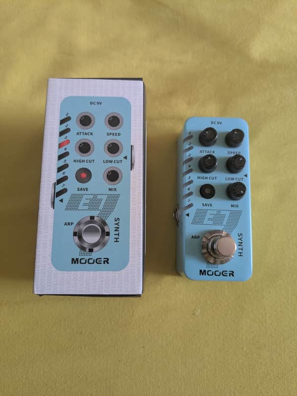 Mooer E7 Synth 2020 - Blue image 1