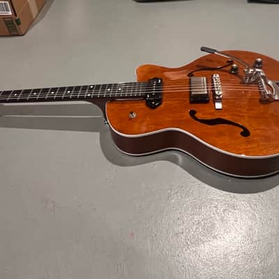 Godin 5th Avenue Uptown Custom 2019 - Present - Havana Burst image 9