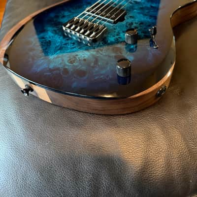 Kiesel A2 2026 - Translucent aqua burst image 1