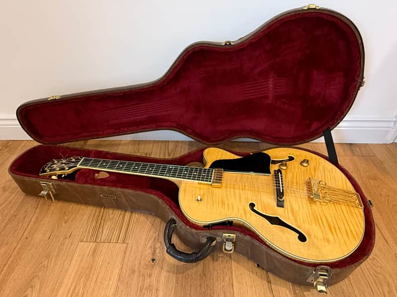 Yamaha AEX 1500 - with Yamaha hard case - Natural image 1