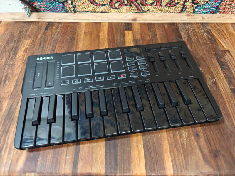 Donner DMK-25 MIDI Keyboard 2020s - Black image 1