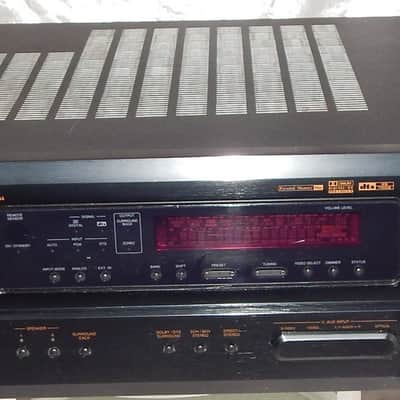 Denon AVR-1804 receiver with phono input image 1