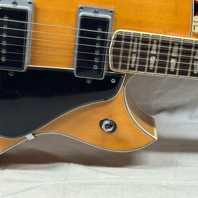Yamaha AE-11 ae11 Archtop Electric Hollowbody Guitar with Case - Natural image 7