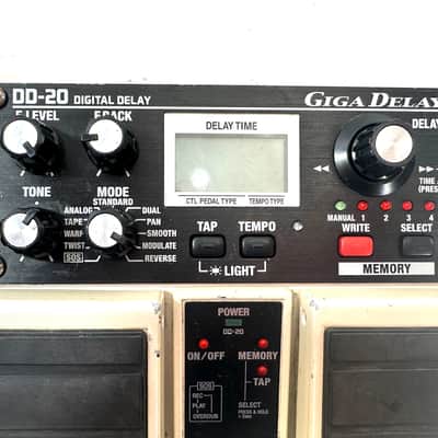 Boss DD-20 Giga Delay 2005 - Present - White image 7