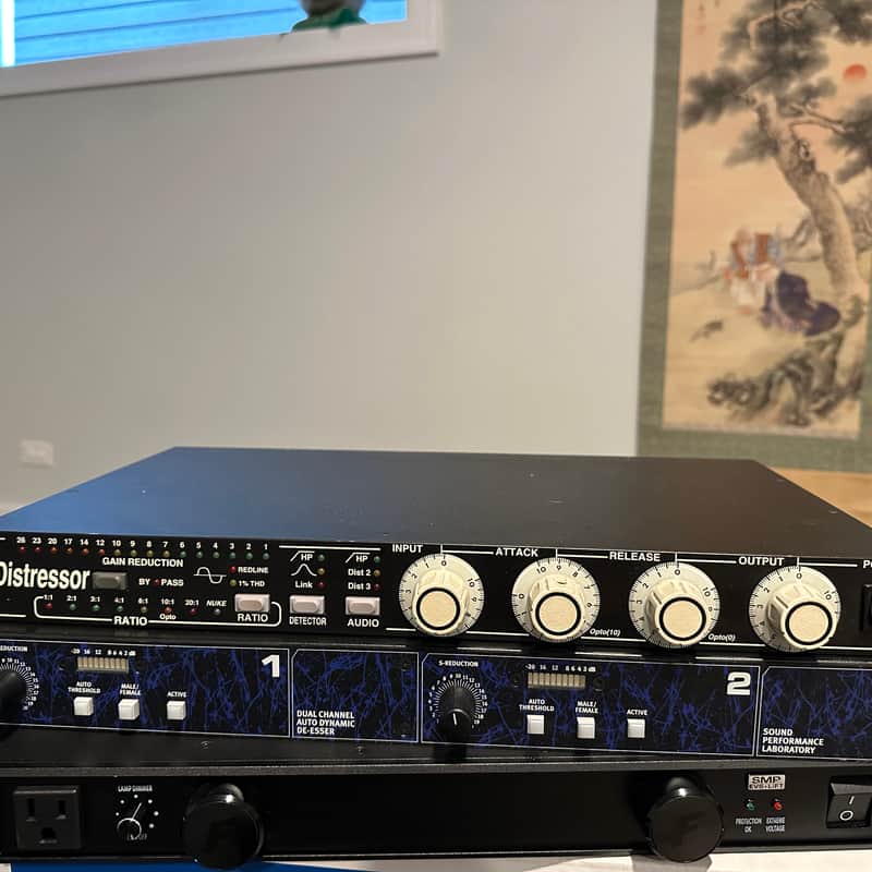 Empirical Labs EL8 Distressor 2010s - Black