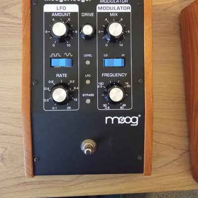 Moog MF-102 Moogerfooger Ring Modulator-boxed with power supply image 2