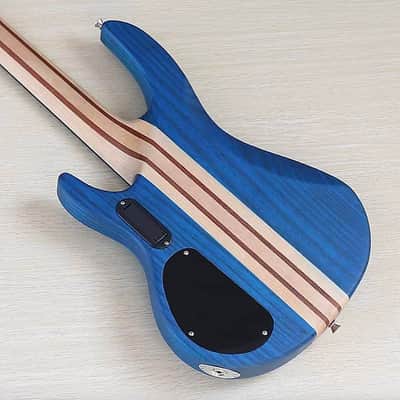 Handmade Custom 4 String Electric Bass, Ash Wood Body, Maple Neck Through image 4