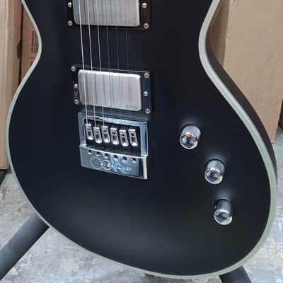 ESP LTD EC-1000 Evertune BB in Black Satin (2025) image 3