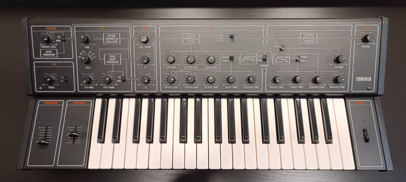 Yamaha CS-10 image 1