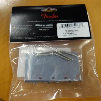 Fender Pure Vintage Bass Bridge Assembly, Nickel/Chrome image 2