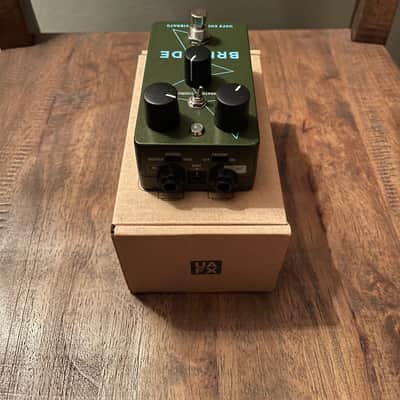 Universal Audio Brigade Chorus & Vibrato 2023 - Present - Green image 2
