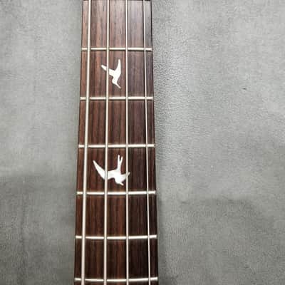 PRS SE Kingfisher Bass Natural image 8