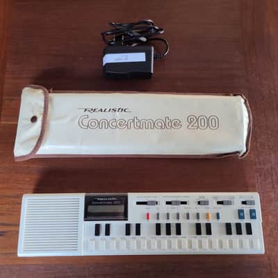 Realistic Concertmate 200 (Casio VL-1 rebadge by RadioShack) with Case and Power Adapter
