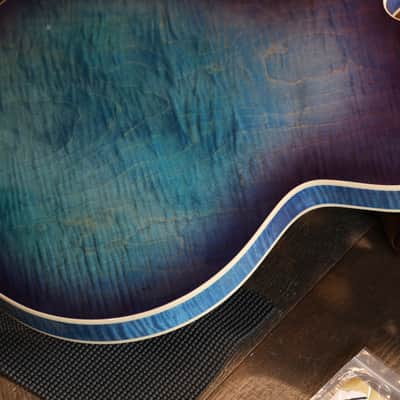 2023 Gibson ES-335 Semi-Hollow Electric Guitar Figured Blueberry Burst + OHSC image 16