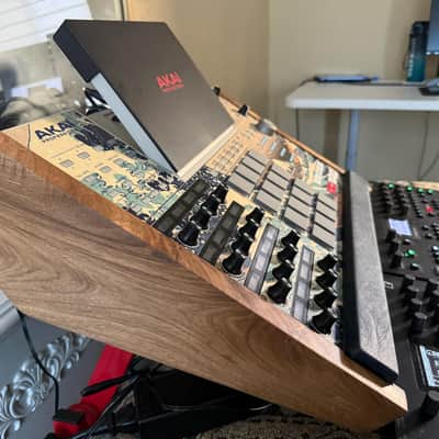 Akai MPC X / MPC X SE wood stand (100% walnut) image 6