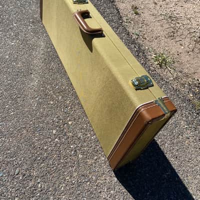 Fender Classic Series 70s Stratocaster-Lace Sensors-with Hardcase image 24