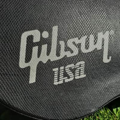 Gibson USA Les Paul Case, 2008 - 2013, Black, White Interior image 3