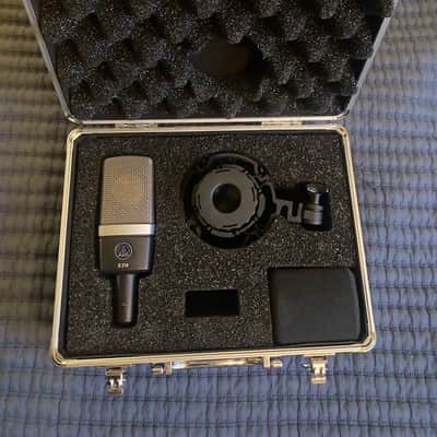 AKG C214 Large Diaphragm Cardioid Condenser Microphone 2010s - Black image 1