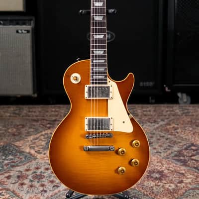 Gibson Custom Shop 1959 Les Paul Standard Murphy Lab Ultra Light Aged Electric Guitar - "AAA" Top Super-Light Mahogany - Sunburst with Hardshell Case - Demo image 3