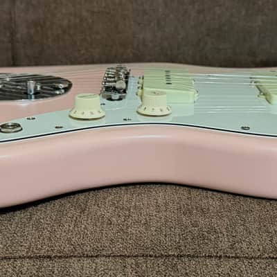 Fender MIJ Junior Collection Jazzmaster with Fender Gigbag - 2025 Model in Satin Shell Pink image 13
