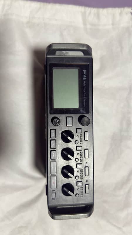 Zoom F4 Multitrack Field Recorder | Reverb