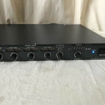 Roland FM-186 Microphone Line Mixer 18CH 6BUS MIC Line MIXER image 10