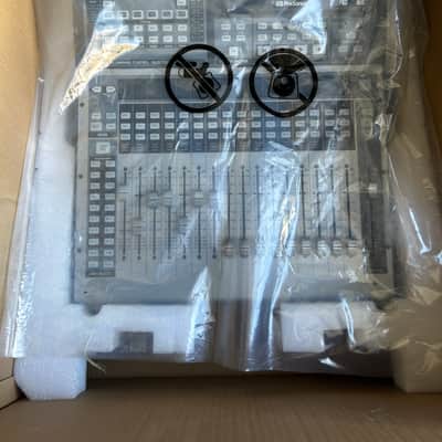 PreSonus StudioLive 32SC 32-Channel Digital Mixer and USB Audio Interface - Black / Silver image 4