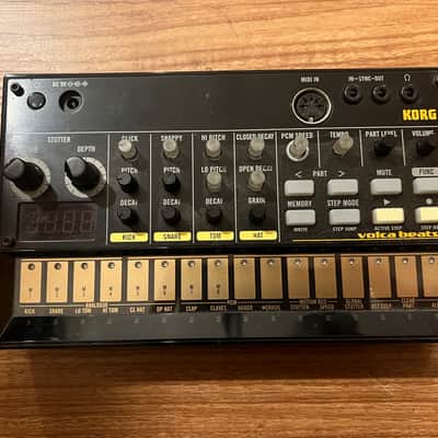 Korg Volca Beats Analog Rhythm Machine 2010s - Black image 1