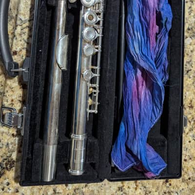Yamaha YFL-261 Standard Open Hole Flute | Reverb
