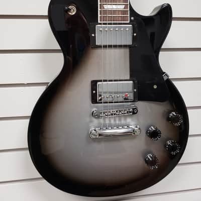 Gibson Les Paul Studio Deluxe 2018 Silverburst LTD Edition image 2