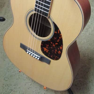 Larrivee L-03 fast neck vine special 2022 Natural Acoustic Guitar w/ohsc image 8