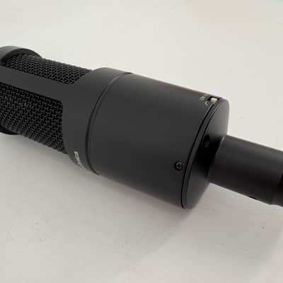 Audio-Technica AT2035 Microphone image 2