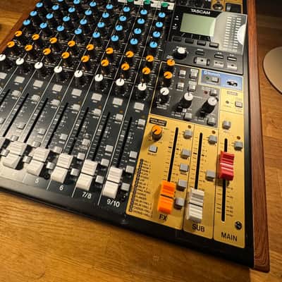TASCAM Model 12 Multitrack Recorder / Mixer / USB Interface 2020 - Present - Black with Wood Cheeks image 15